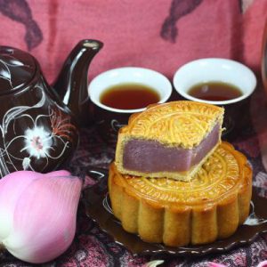 Bánh trung thu chay khoai môn 150g